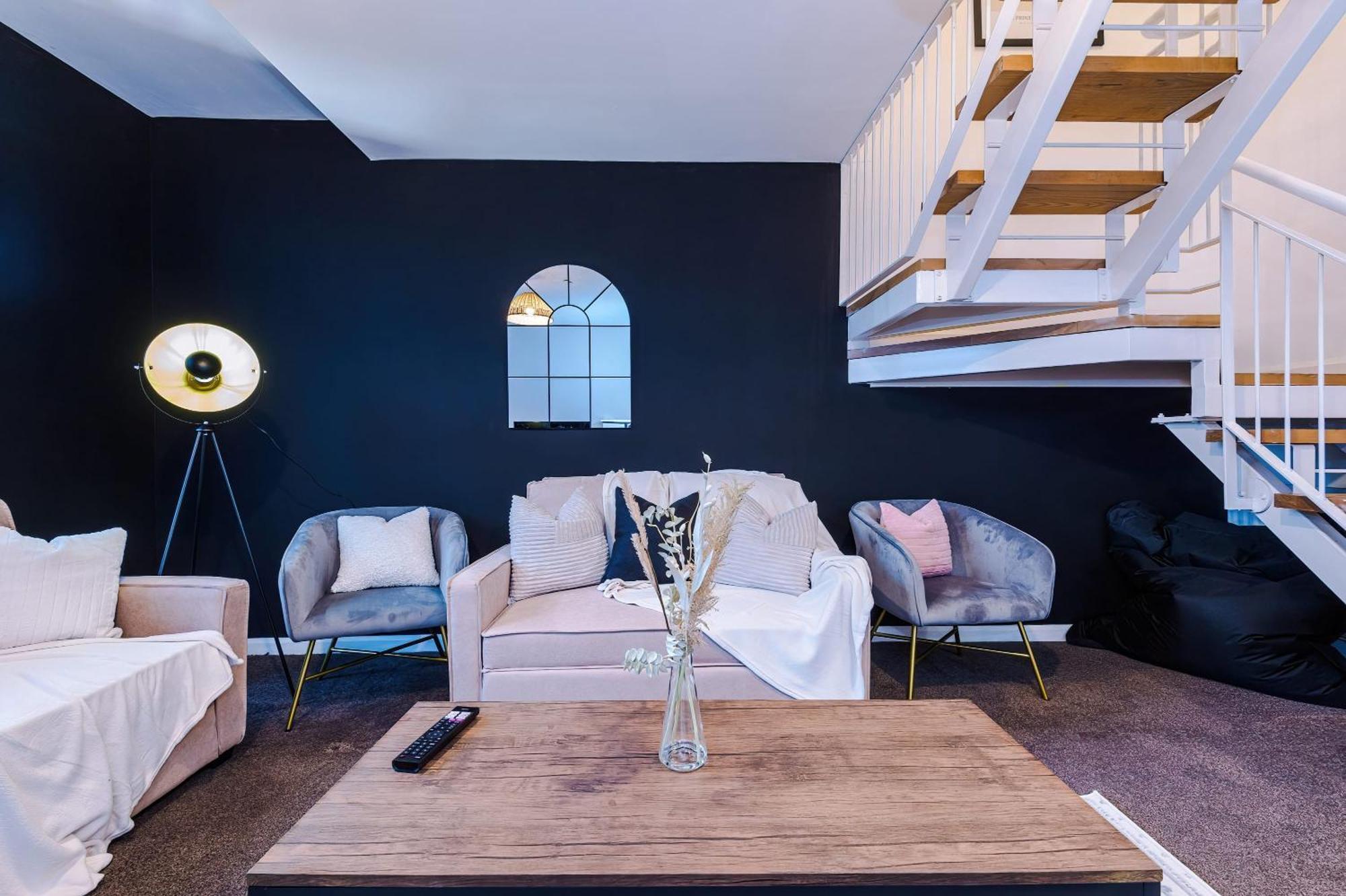 فيلا Rest&Recharge At A Spacious Townhouse By The Etihad مانشستر المظهر الخارجي الصورة